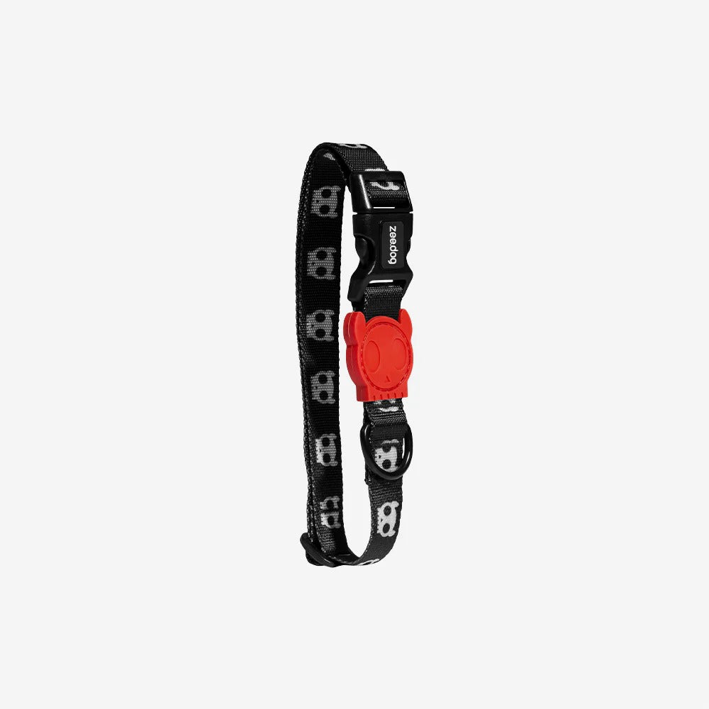 Zee.Dog Collar Skull